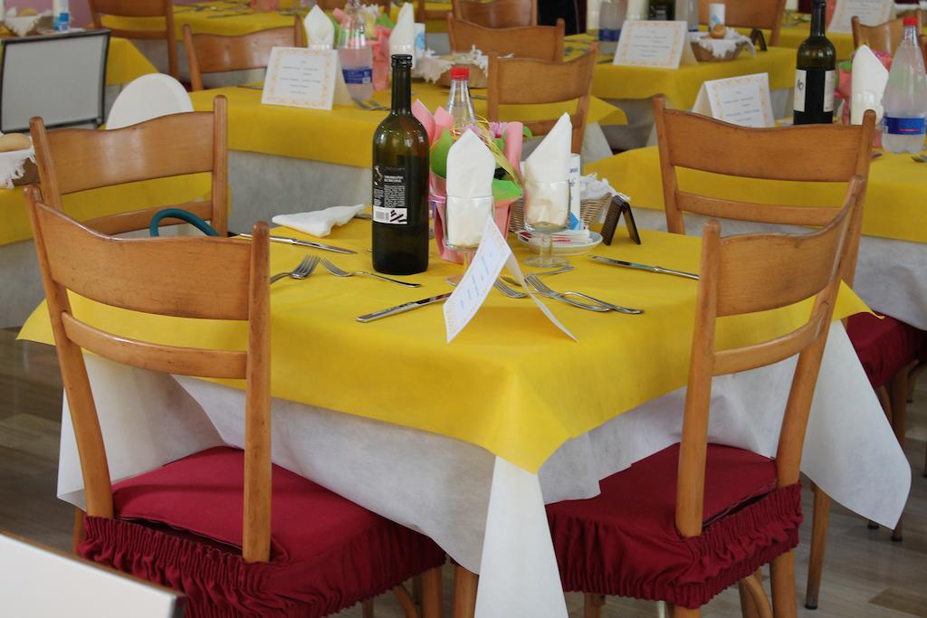 Hotel Madrid كاتوليكا المظهر الخارجي الصورة